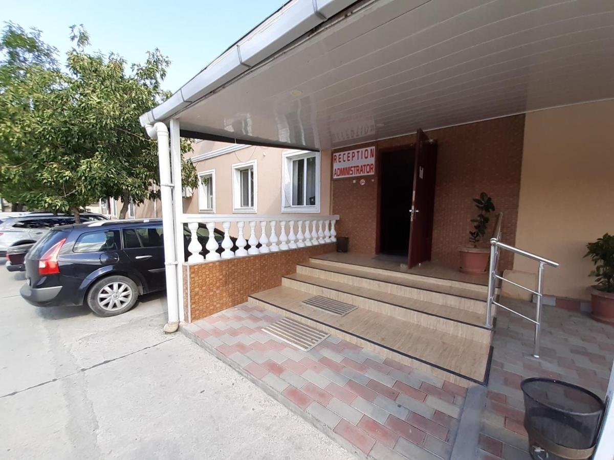 Hotel Selika Руставі Екстер'єр фото