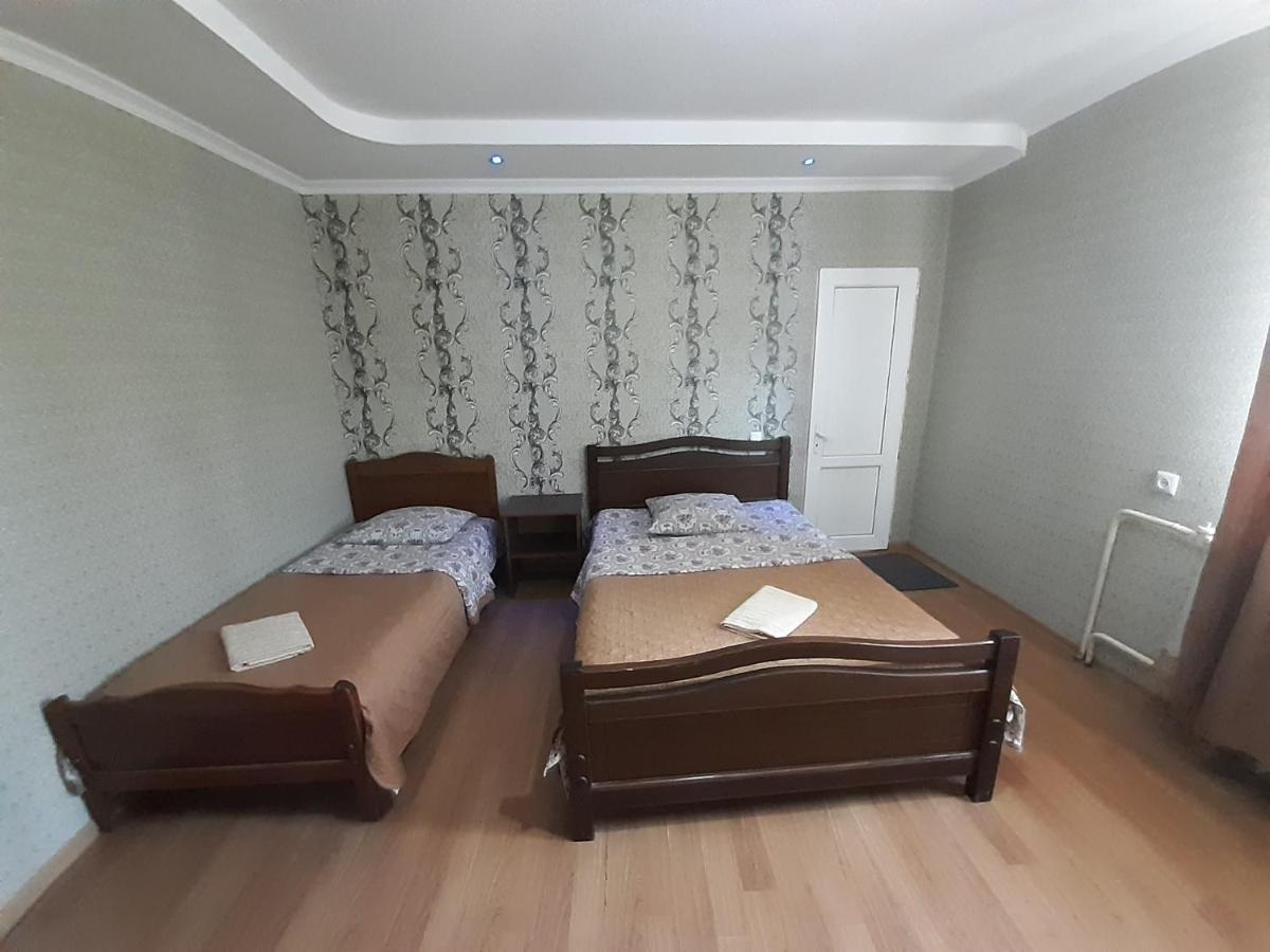 Hotel Selika Руставі Екстер'єр фото