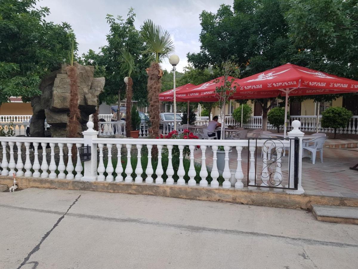 Hotel Selika Руставі Екстер'єр фото