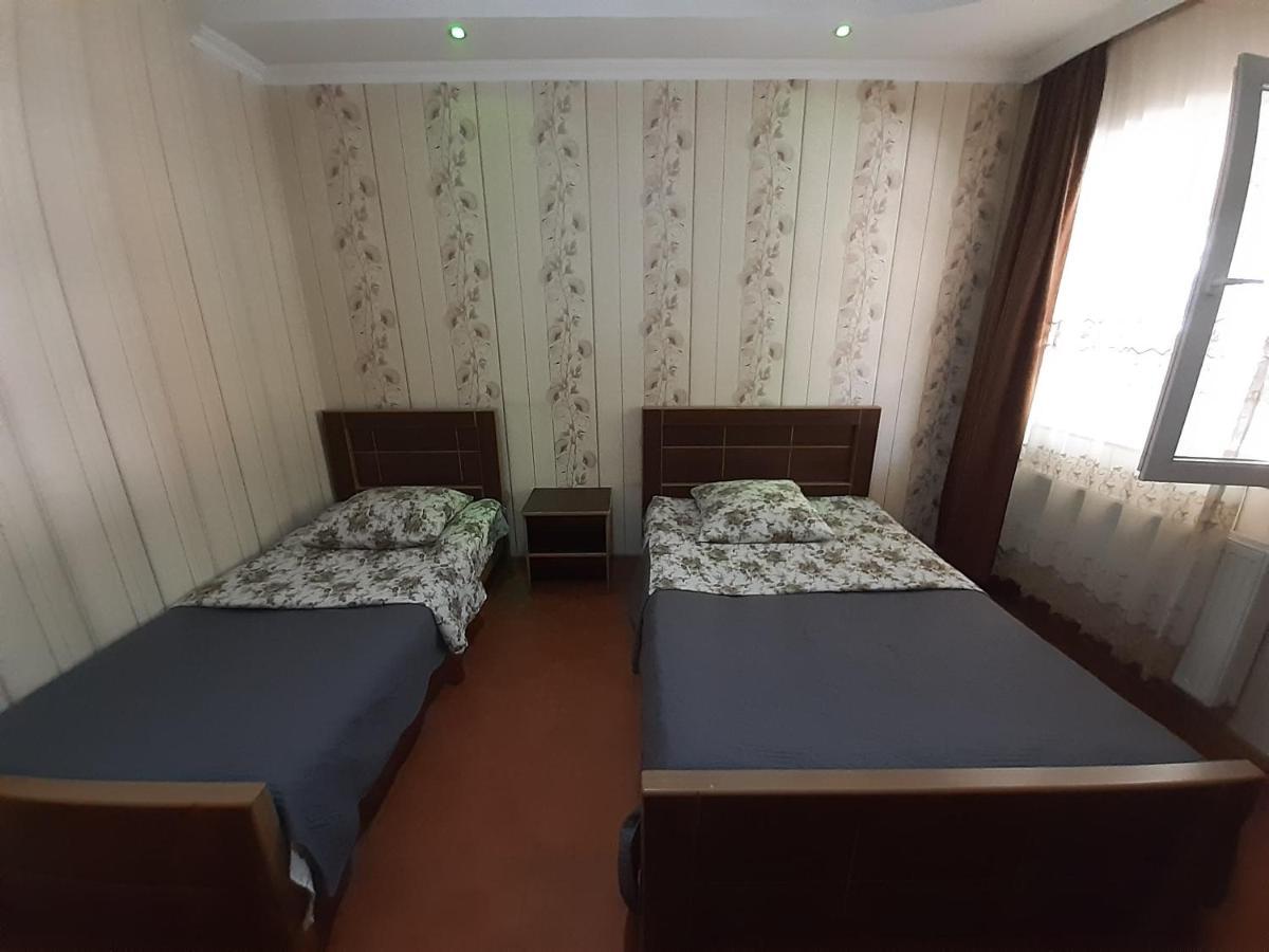 Hotel Selika Руставі Екстер'єр фото