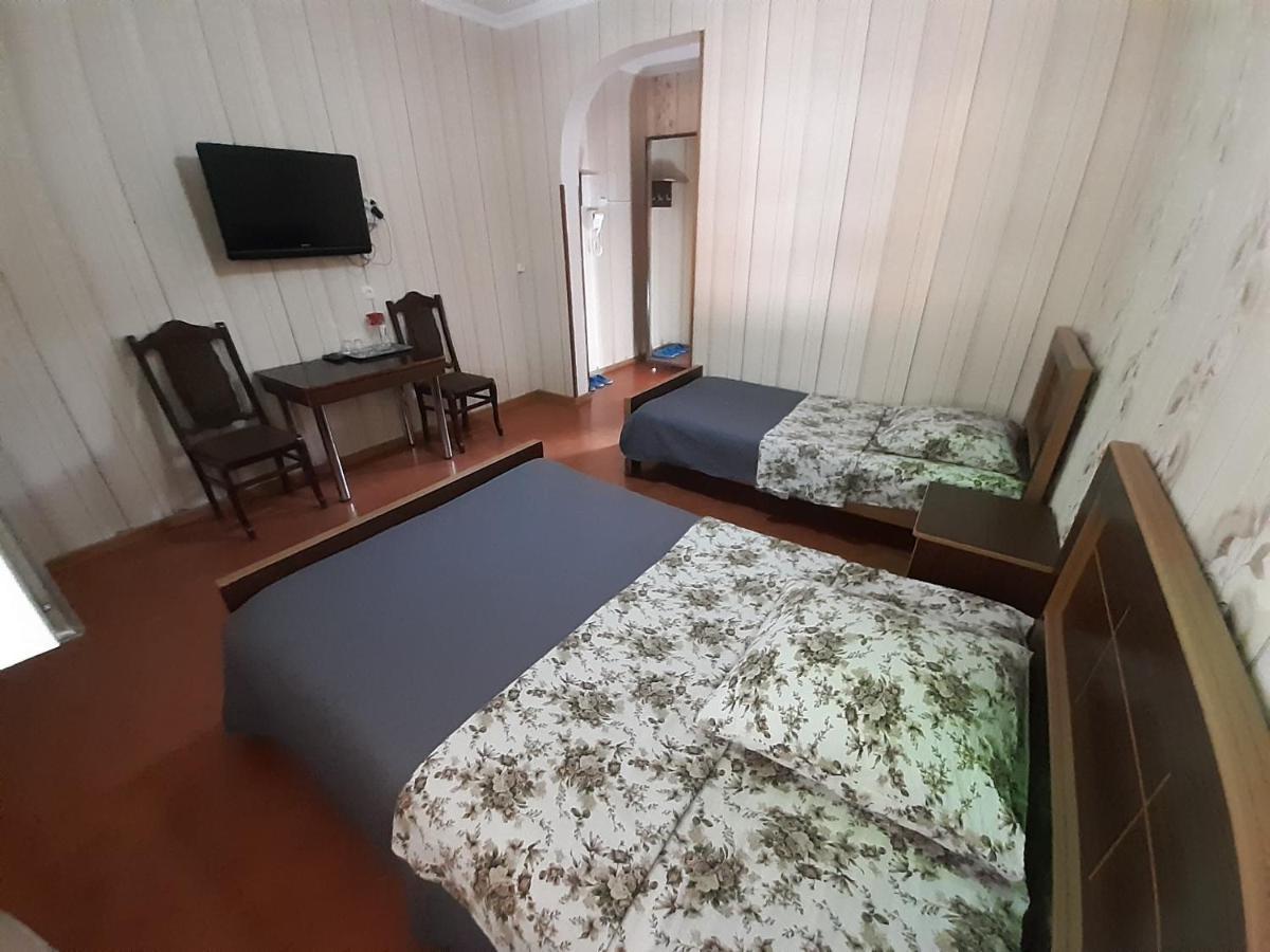 Hotel Selika Руставі Екстер'єр фото